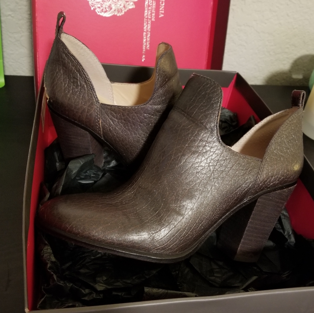 Vince Camuto "Federa" bootie